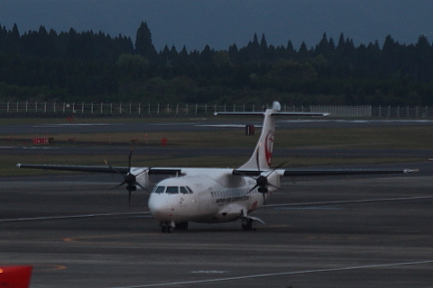 日本エアコミューター ATR42-600