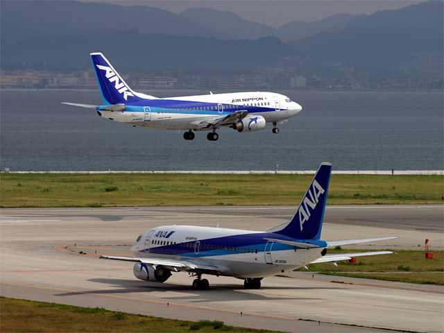 ANK - Boeing 737-500<br>ANA - Boeing 737-500