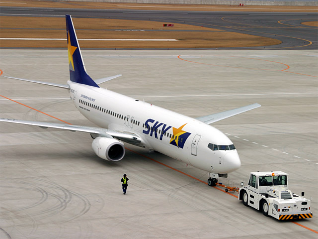 SKY - Boeing 737-800