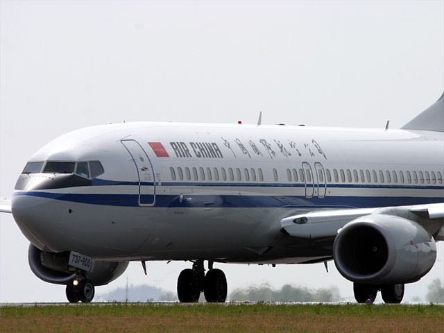CCA - Boeing 737-800