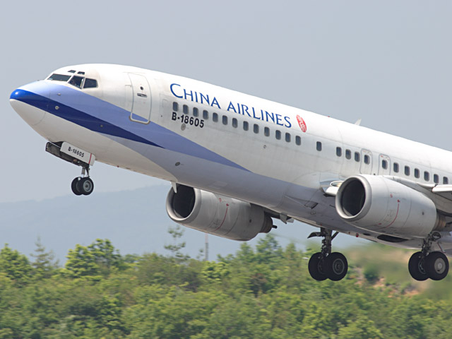 CAL - Boeing 737-800