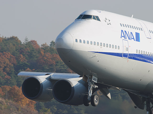 ANA - Boeing 747-400D(JA8960)