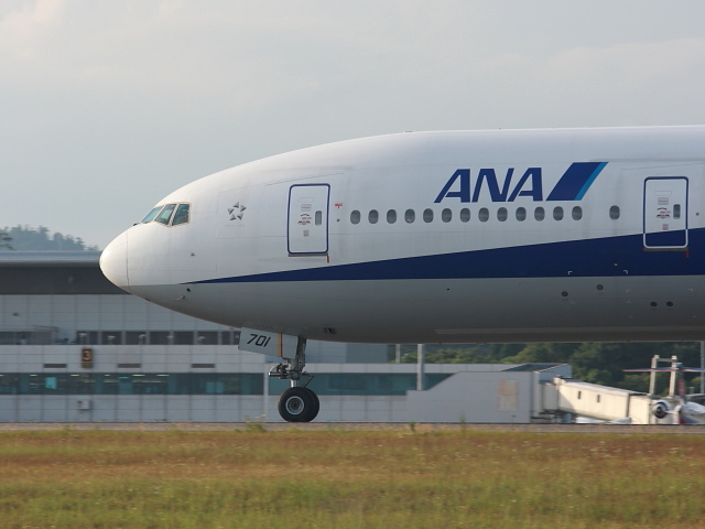 ANA - Boeing777-200(JA701A)